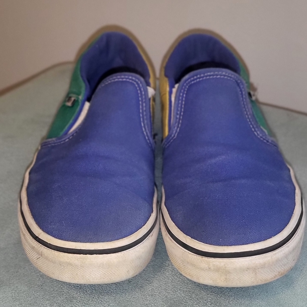 Vans slip on
